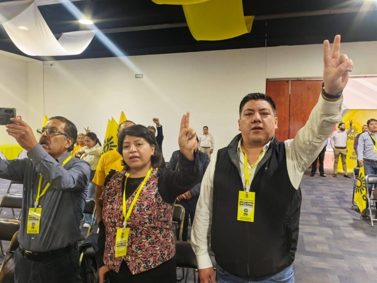 PRD Hidalgo plantea programa de bacheo con calendario público por colonia.