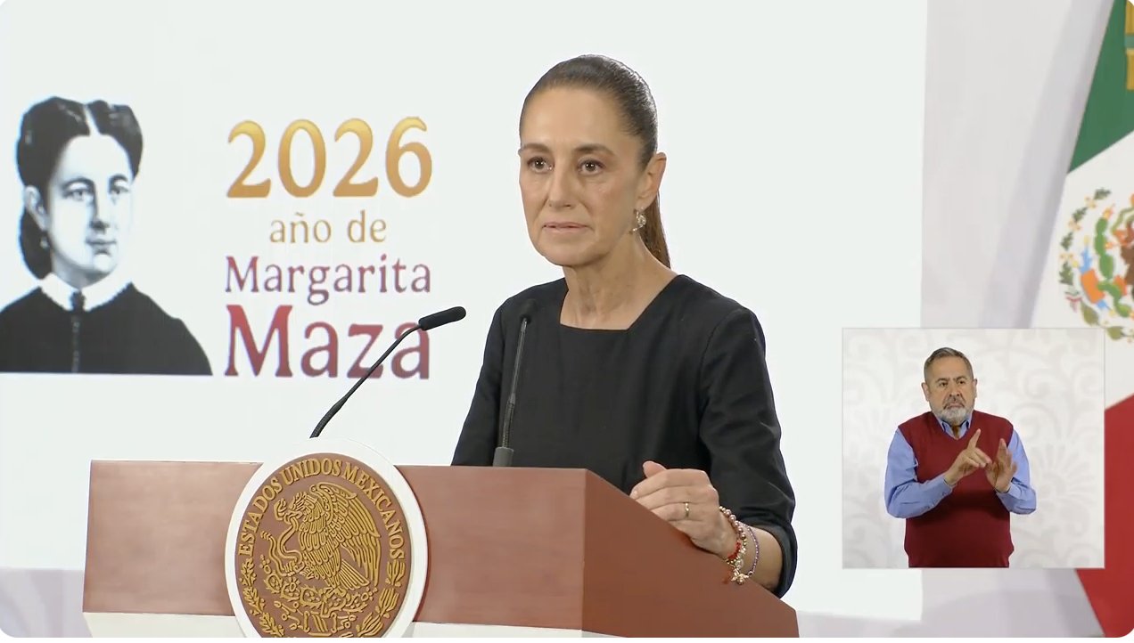 Bajan comisiones en gasolineras por pagos con tarjeta y vales: Sheinbaum.