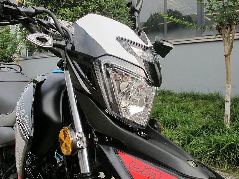 UM Motorcycles Aterriza en México: Innovación y Garantía