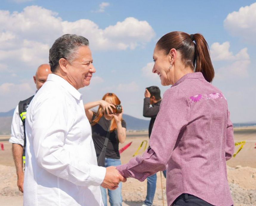 Sheinbaum y Menchaca supervisan avance del Tren México-Pachuca