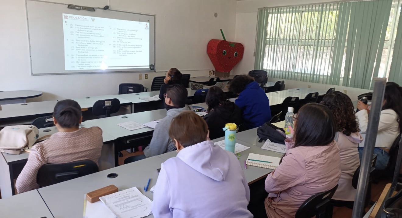 Docentes de Tenango de Doria se capacitan en inglés