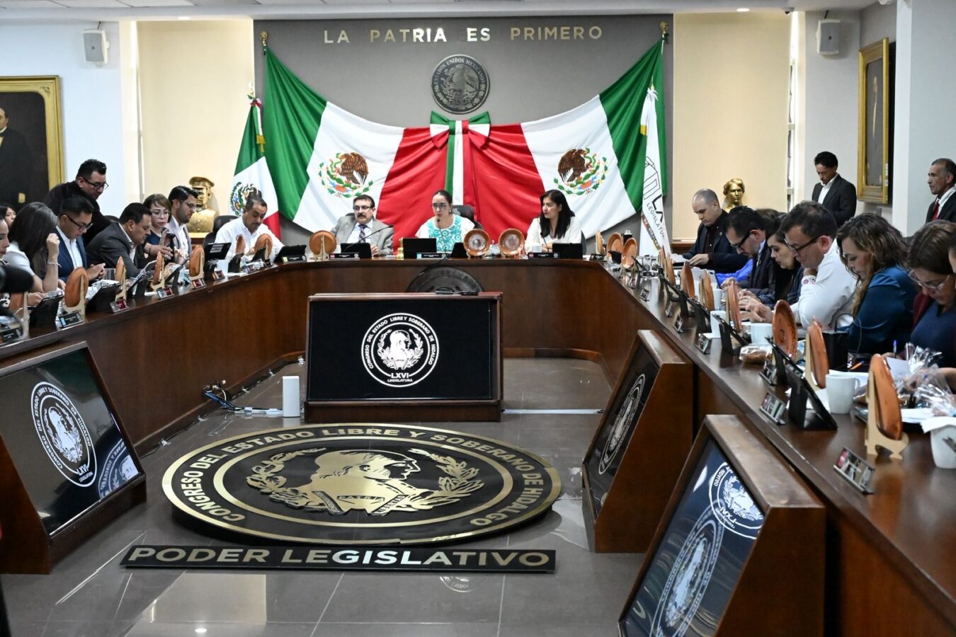 Congreso de Hidalgo aprueba reformas en austeridad, paridad y reforma judicial.