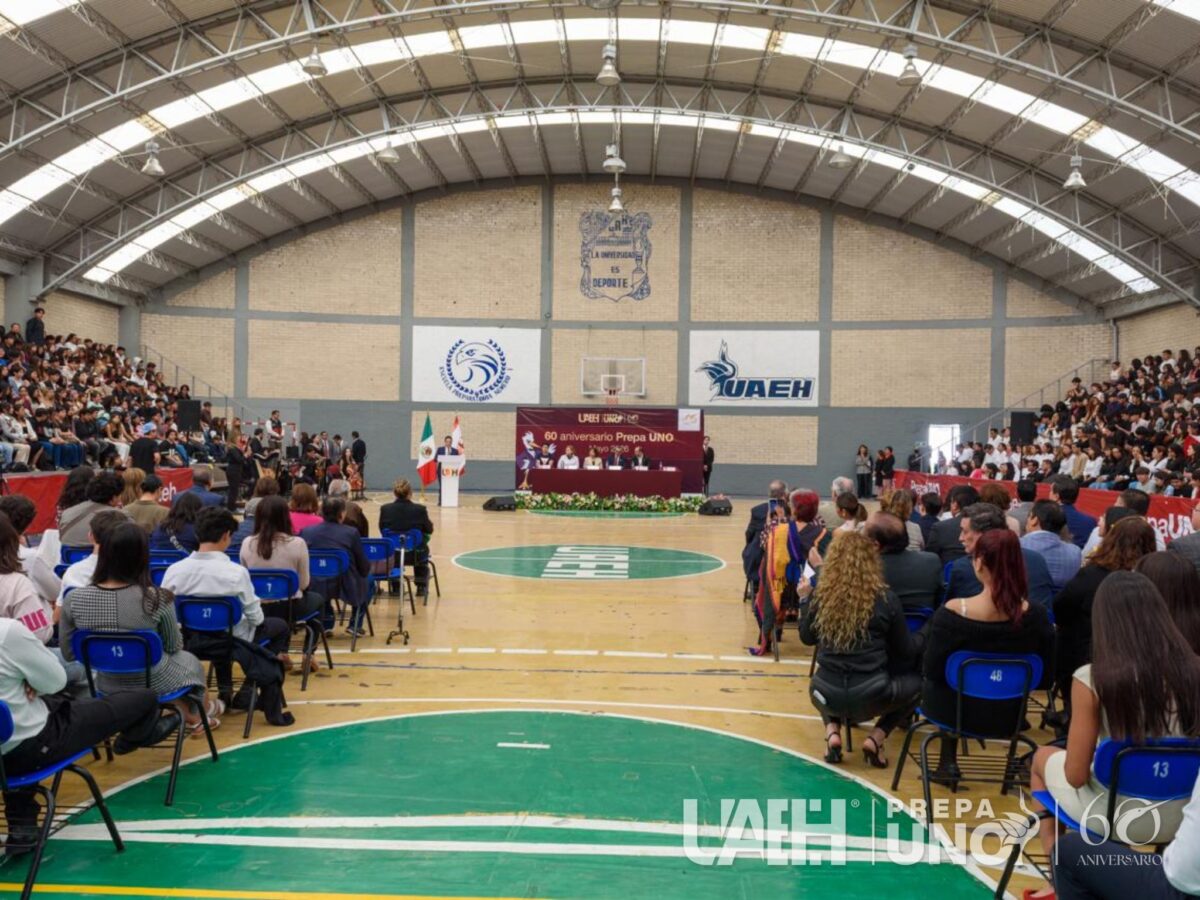 Preparatoria Número 1 de la UAEH celebra 60 años de excelencia