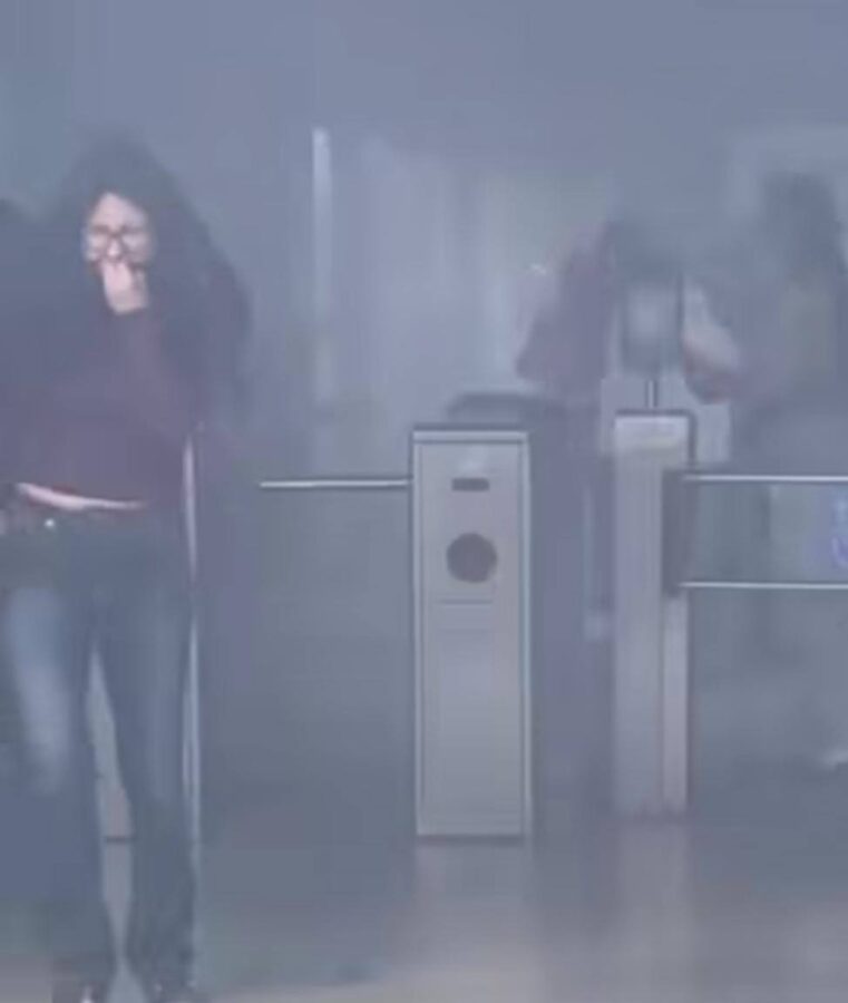 Falla mecánica en el Tuzobús genera humo y provoca desalojo