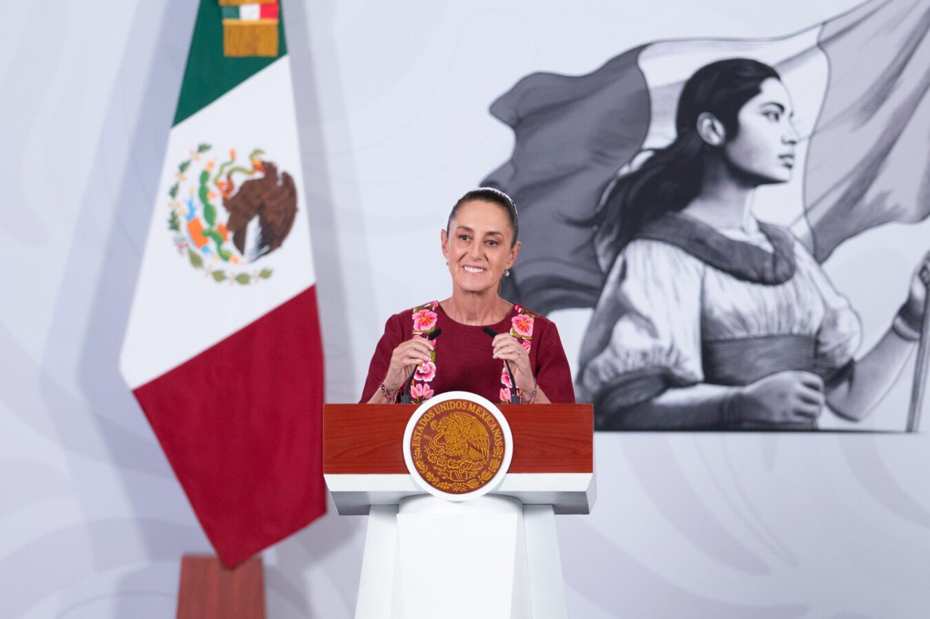 Sheinbaum Proyecta 9 mil camas de hospital para 2030