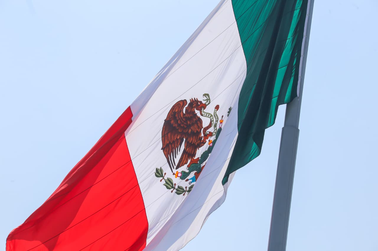 Protesta de Bandera a 31 mil soldados del Servicio Militar Nacional