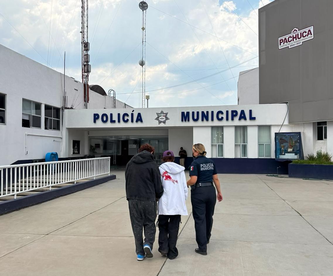 Localiza y resguarda Policía de Pachuca a dos adolescentes con ficha de búsqueda de la CDMX