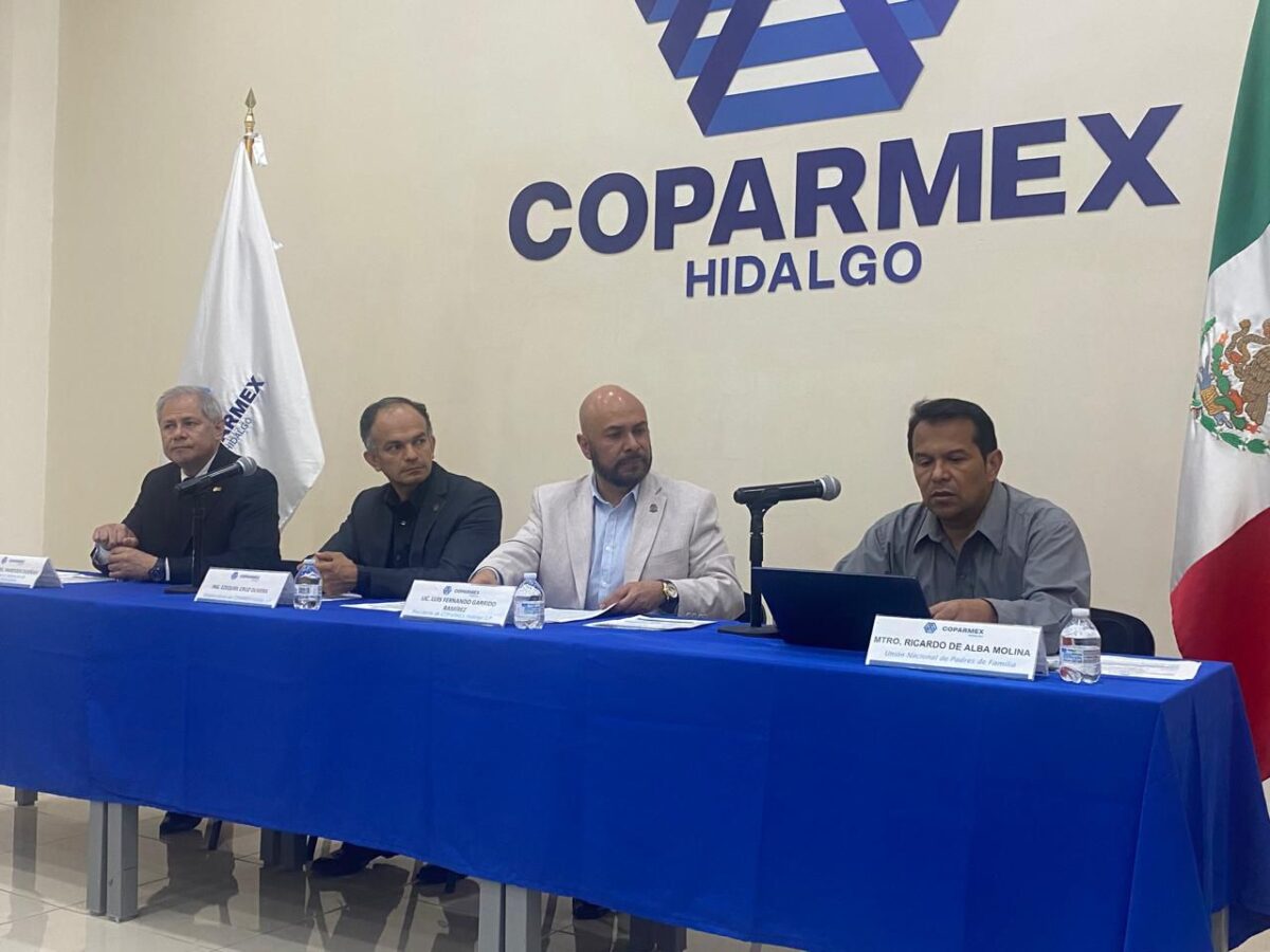 Calendario escolar anticipado genera rechazo de empresarios, padres y escuelas particulares en Hidalgo