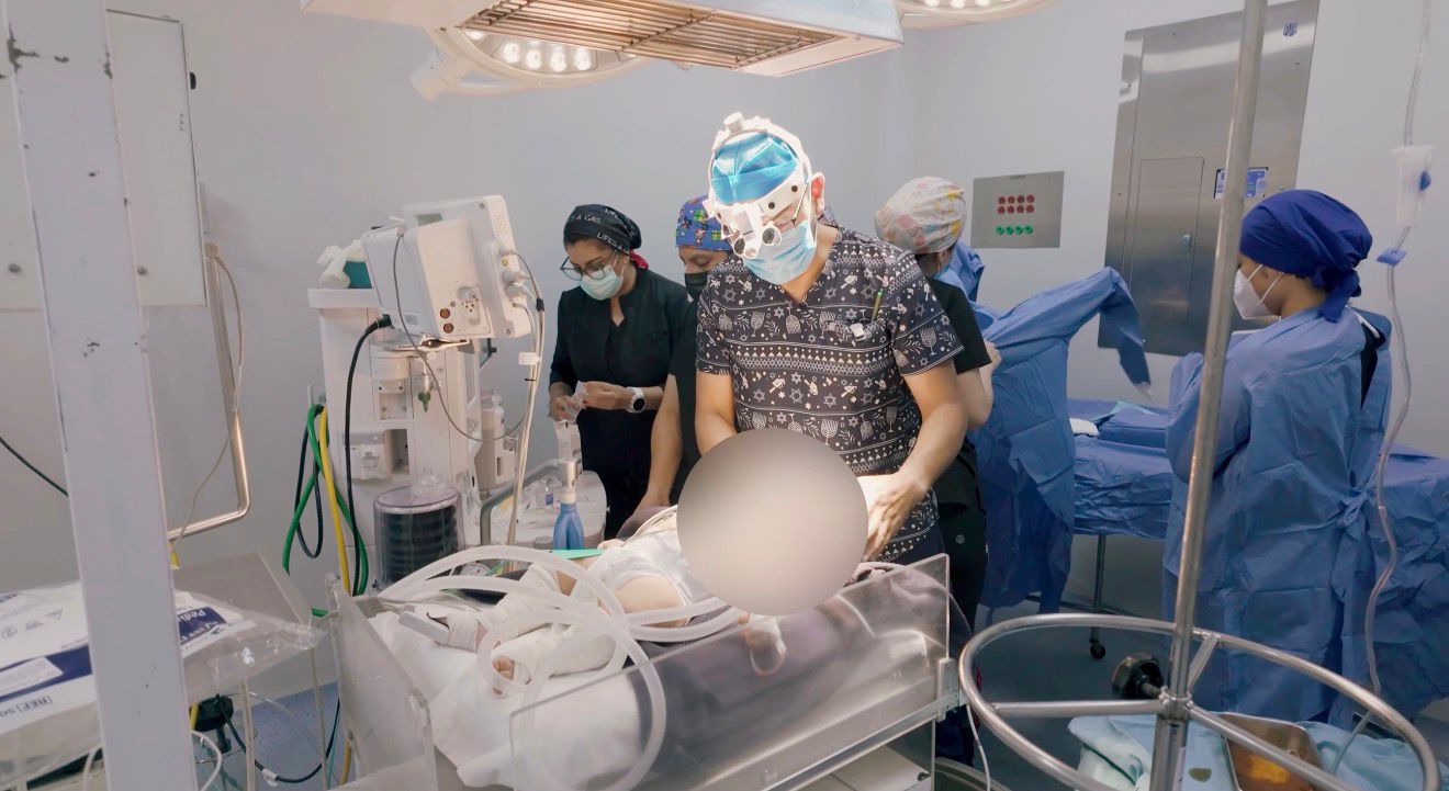 IMSS Bienestar realiza exitosa neurocirugía para retirar tumor congénito en bebé en Hidalgo