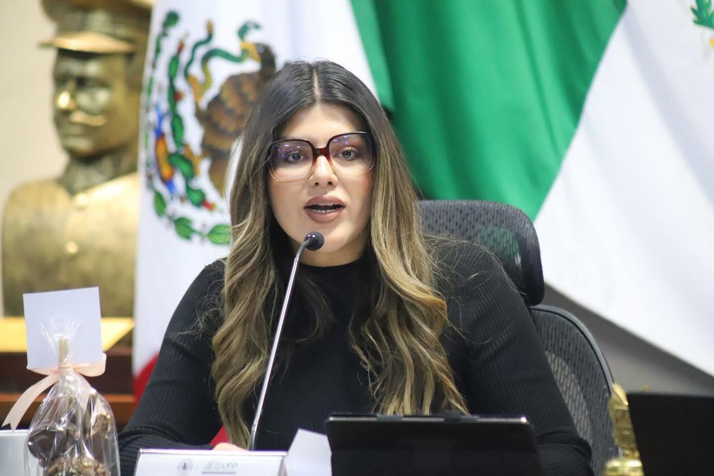 Busca Congreso frenar retrasos de iniciativas por culpa de dependencias.