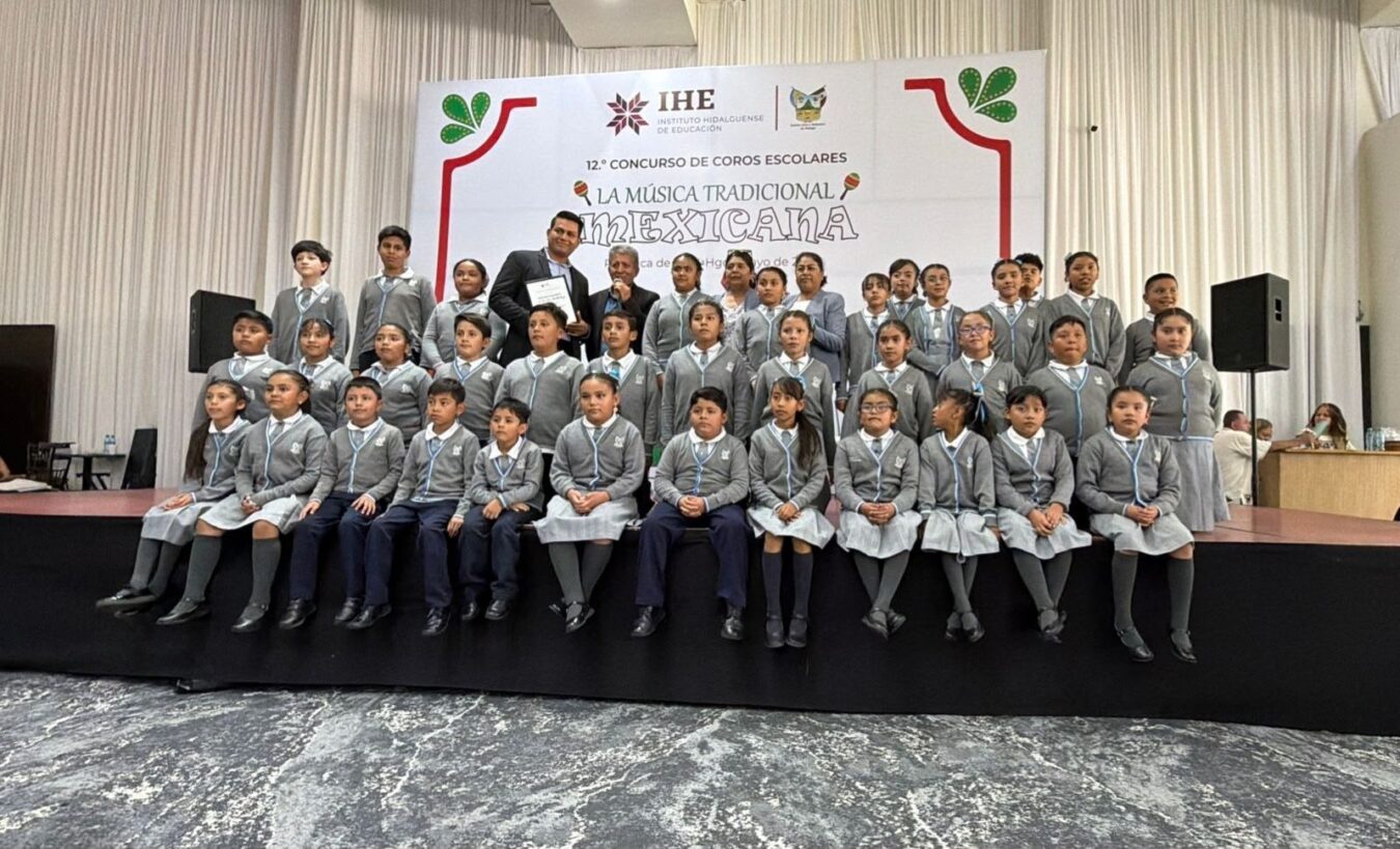 Concurso de Coros Escolares de música tradicional mexicana