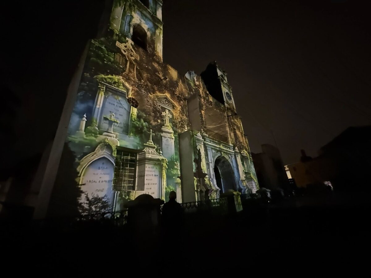 Inauguran espectacular videomapping en Mineral del Monte