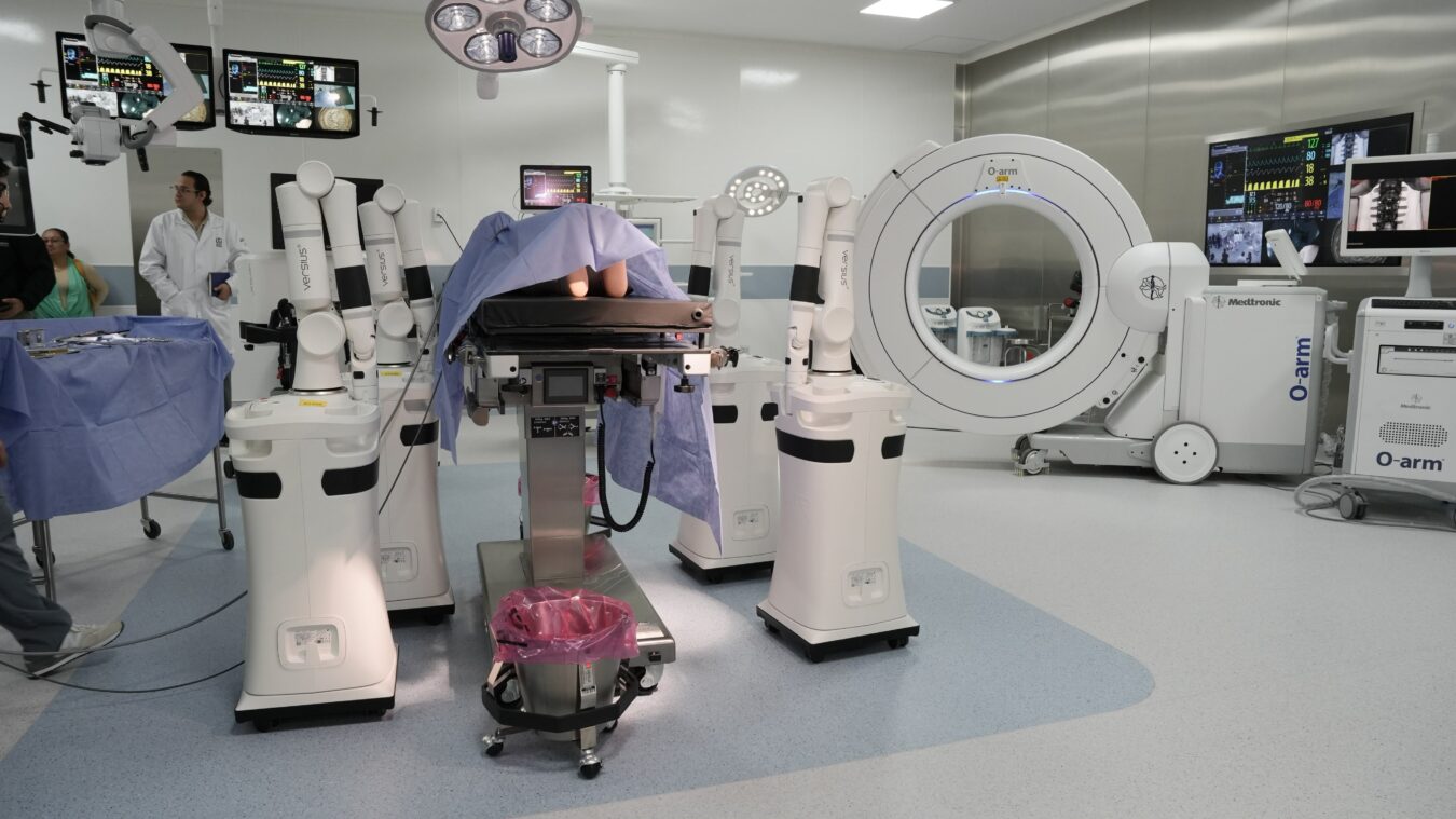 IMSS-Bienestar democratiza la cirugía robótica e Inteligencia Artificial