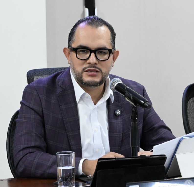 Solicita licencia indefinida Marco Antonio Mendoza al Congreso de Hidalgo