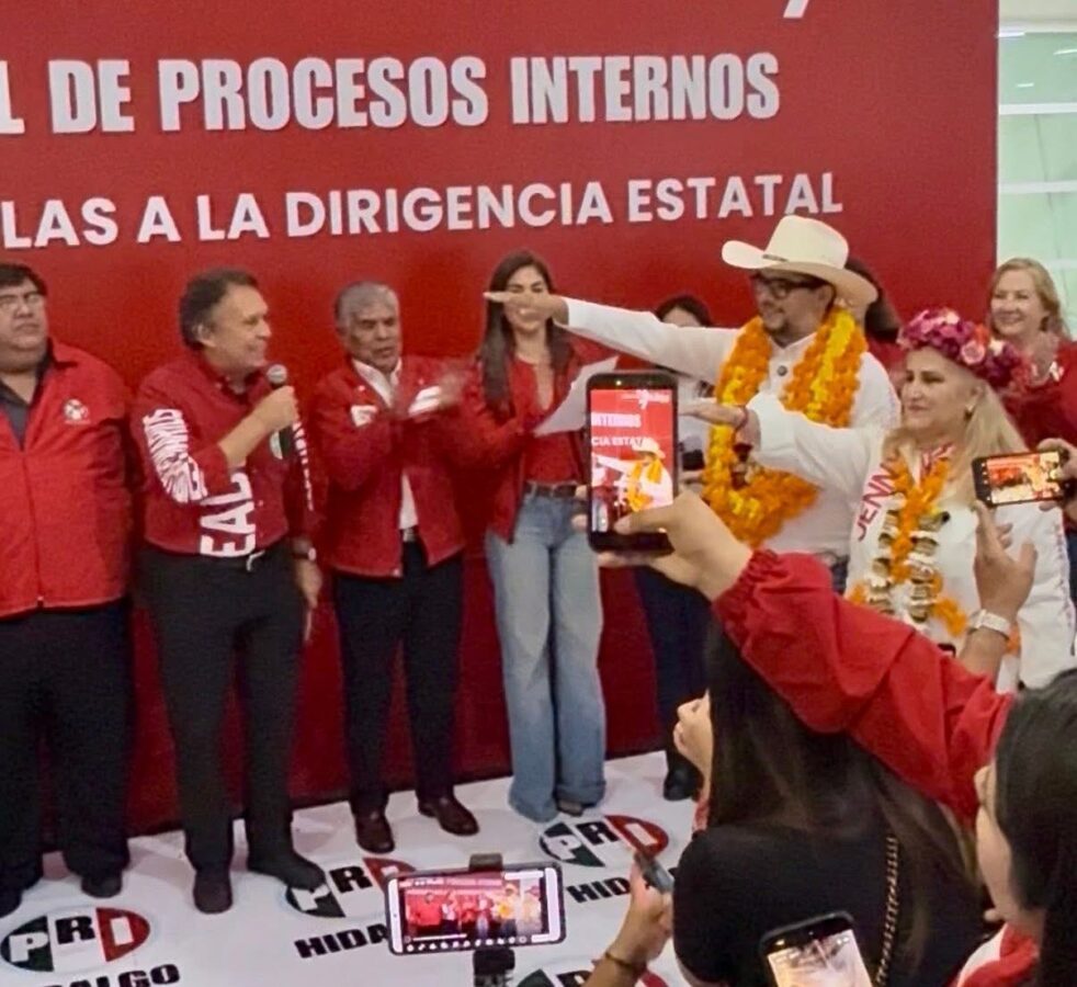 Marco Mendoza y Victoria Méndez asumen dirigencia del PRI Hidalgo