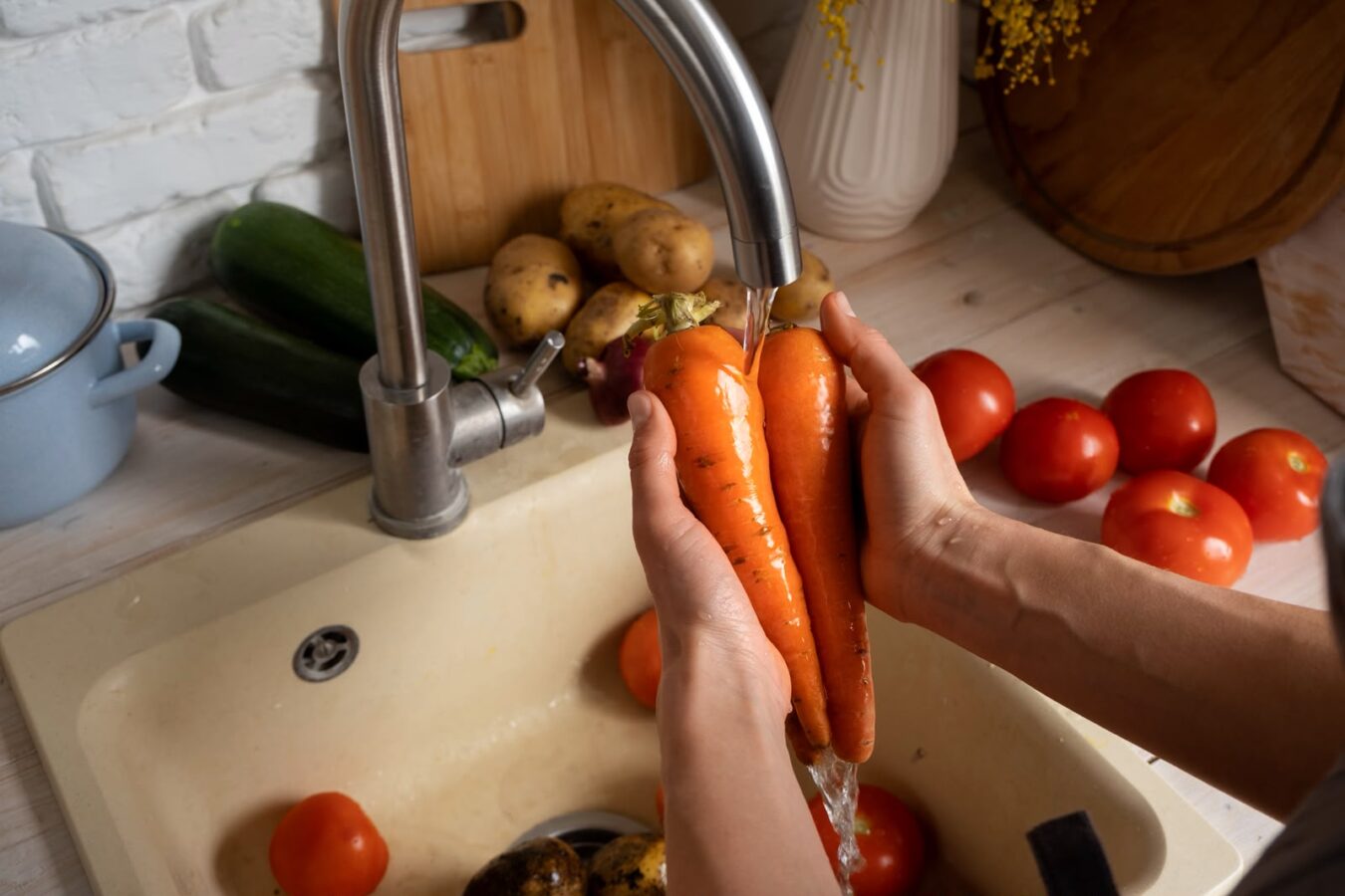 IMSS Hidalgo exhorta a desinfectar frutas y verduras
