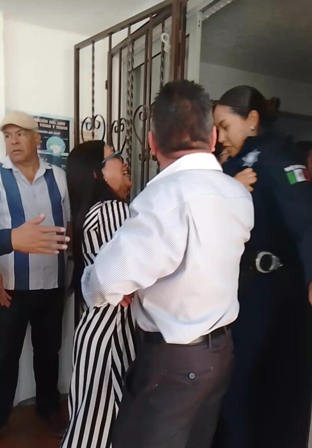 Regidores respaldan a violentador de la 11 de Julio