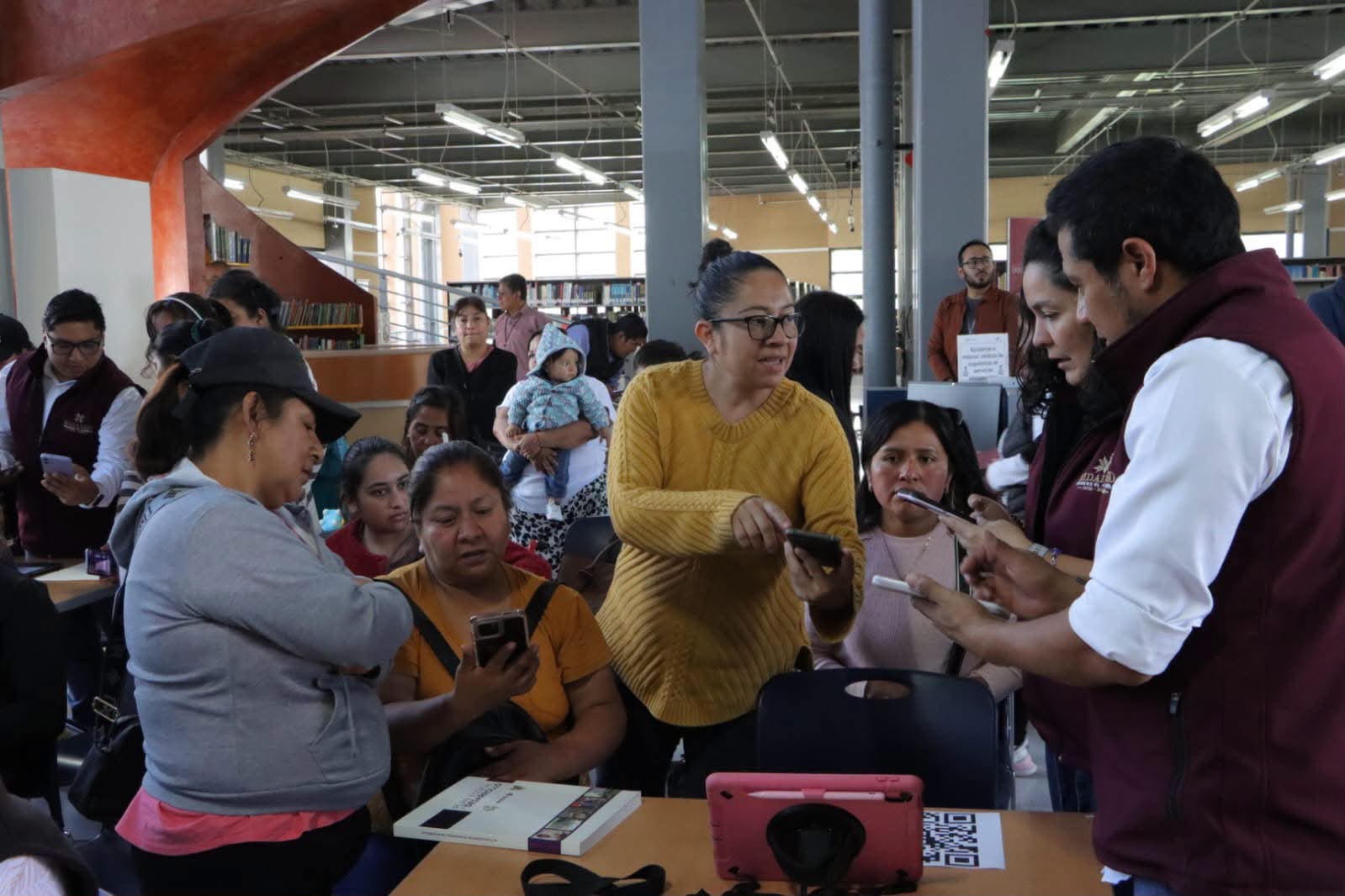 Beneficiarios de programas sociales diseñan el rumbo de Hidalgo 