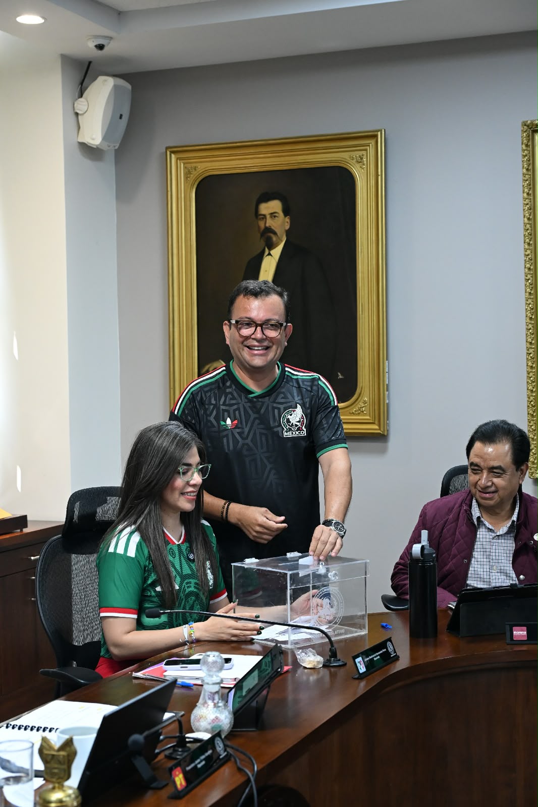 Congreso de Hidalgo aprueba reformas sobre violencia digital; declara válida minuta constitucional.