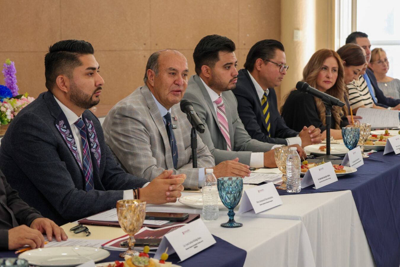 Fortalecen coordinación con universidades particulares de Hidalgo.