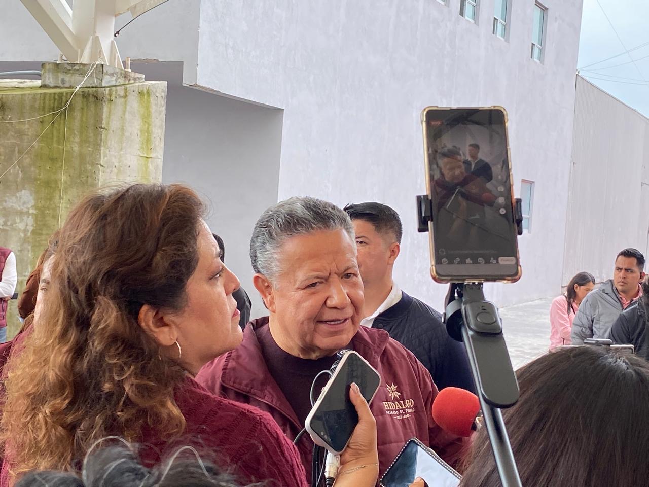 Menchaca descarta cambios en Seguridad Pública y respalda estrategia estatal.