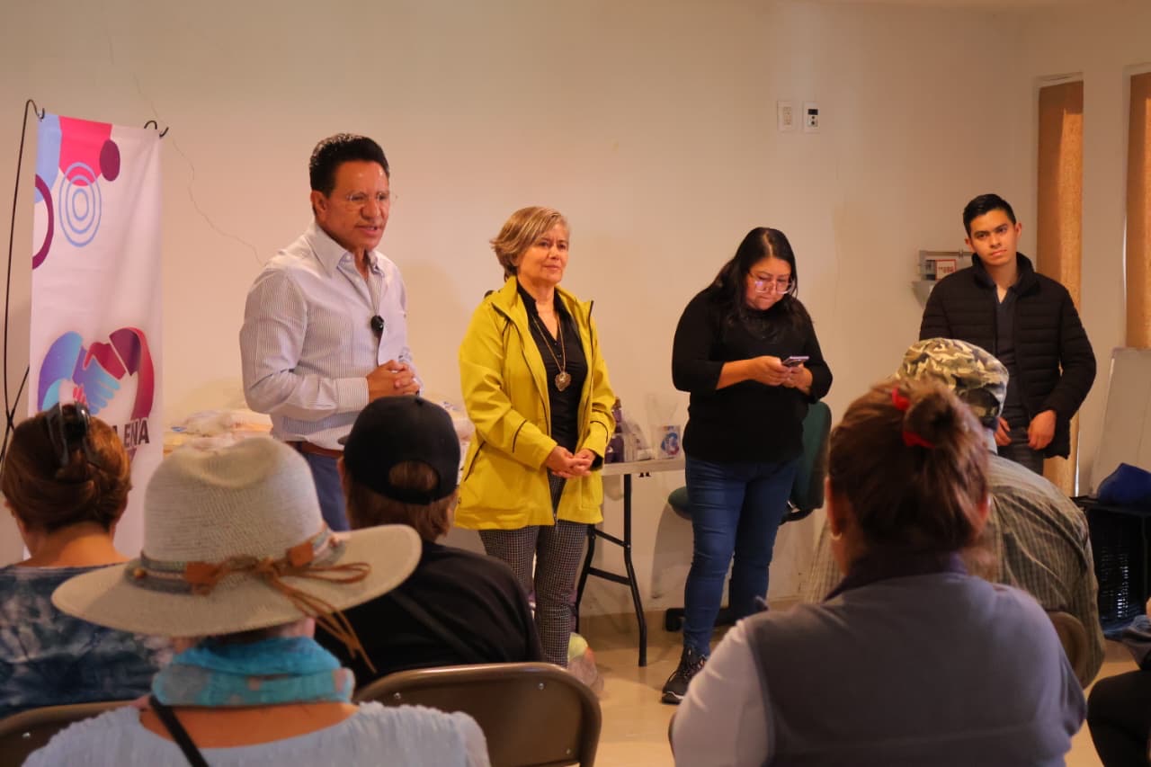 “Mandadito Completito” ofrece alimentos a bajo costo en más de 50 colonias de Pachuca.