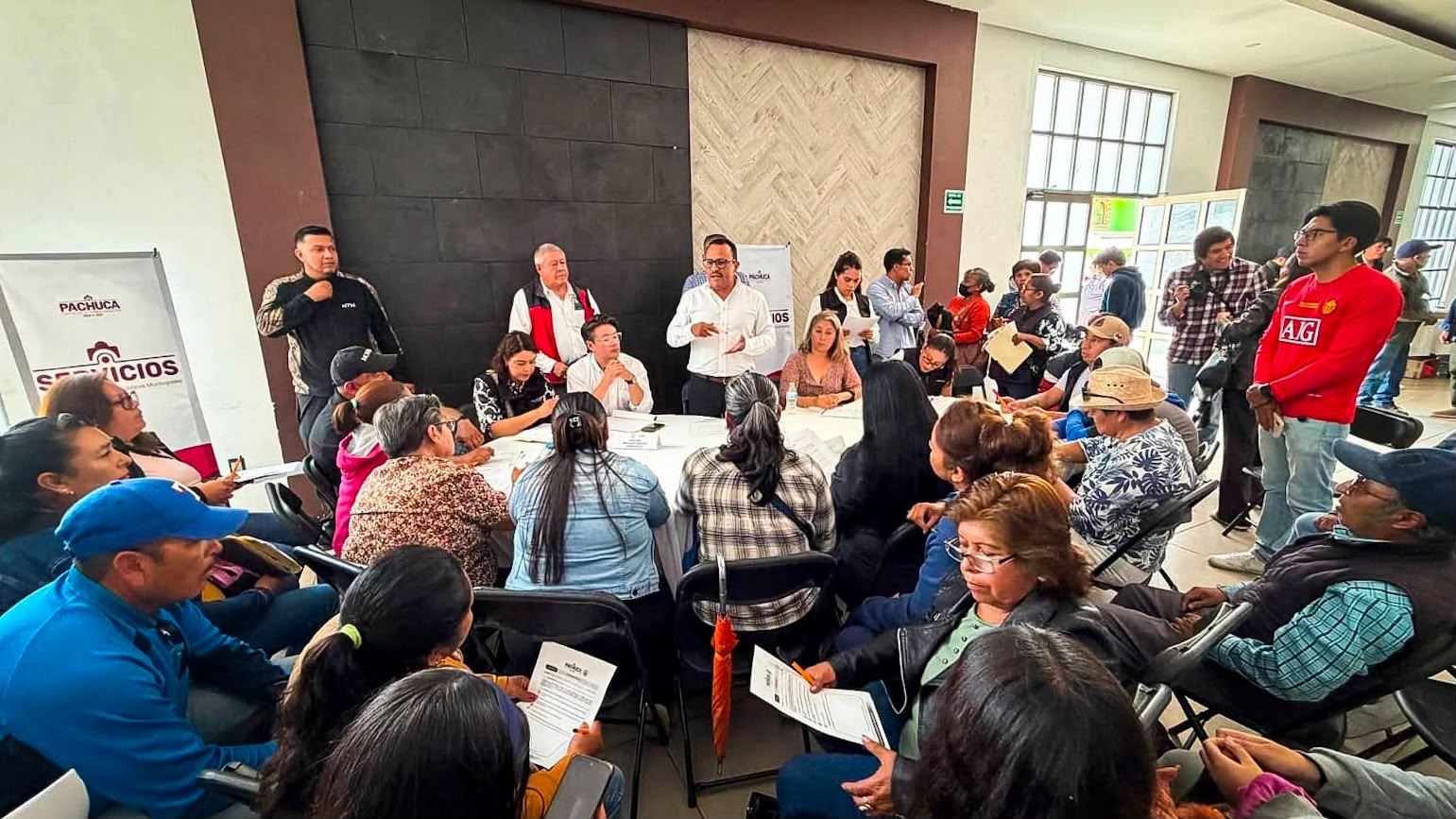 Pachuca realiza mesas ciudadanas para actualizar su Plan Municipal de Desarrollo