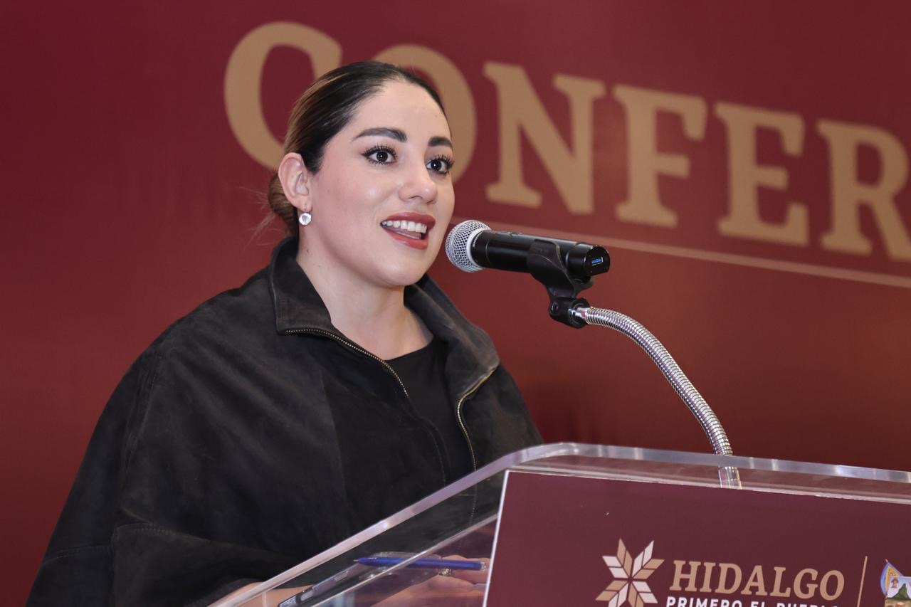 Dos mil familias de Hidalgo recibirán apoyo para reubicarse tras las lluvias de 2025