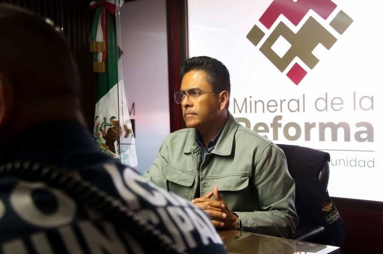 Encabeza alcalde reunión de seguridad para reforzar estrategia en Mineral de la Reforma.