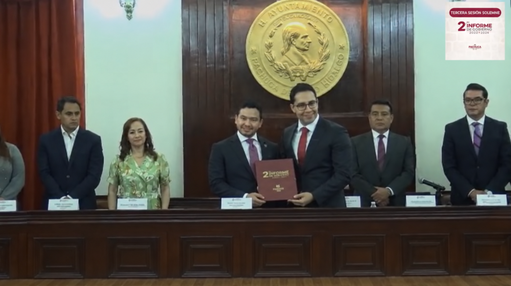 Jorge Reyes entrega al Cabildo su Segundo Informe de Gobierno