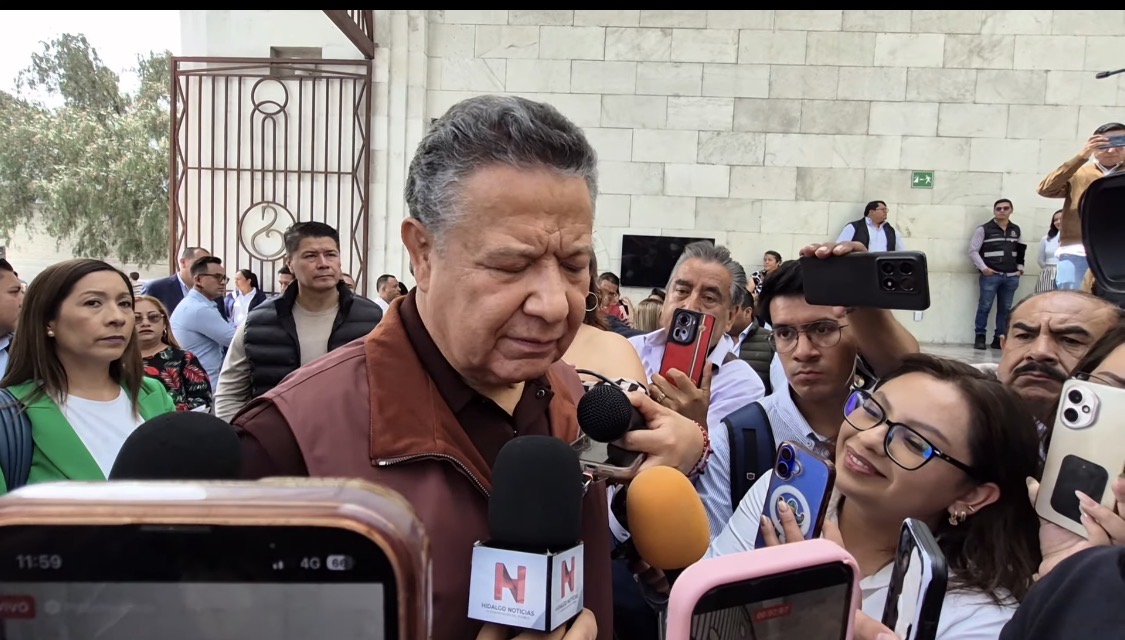 Advierte Julio Menchaca retiro de concesiones a transportistas que incumplan la ley.