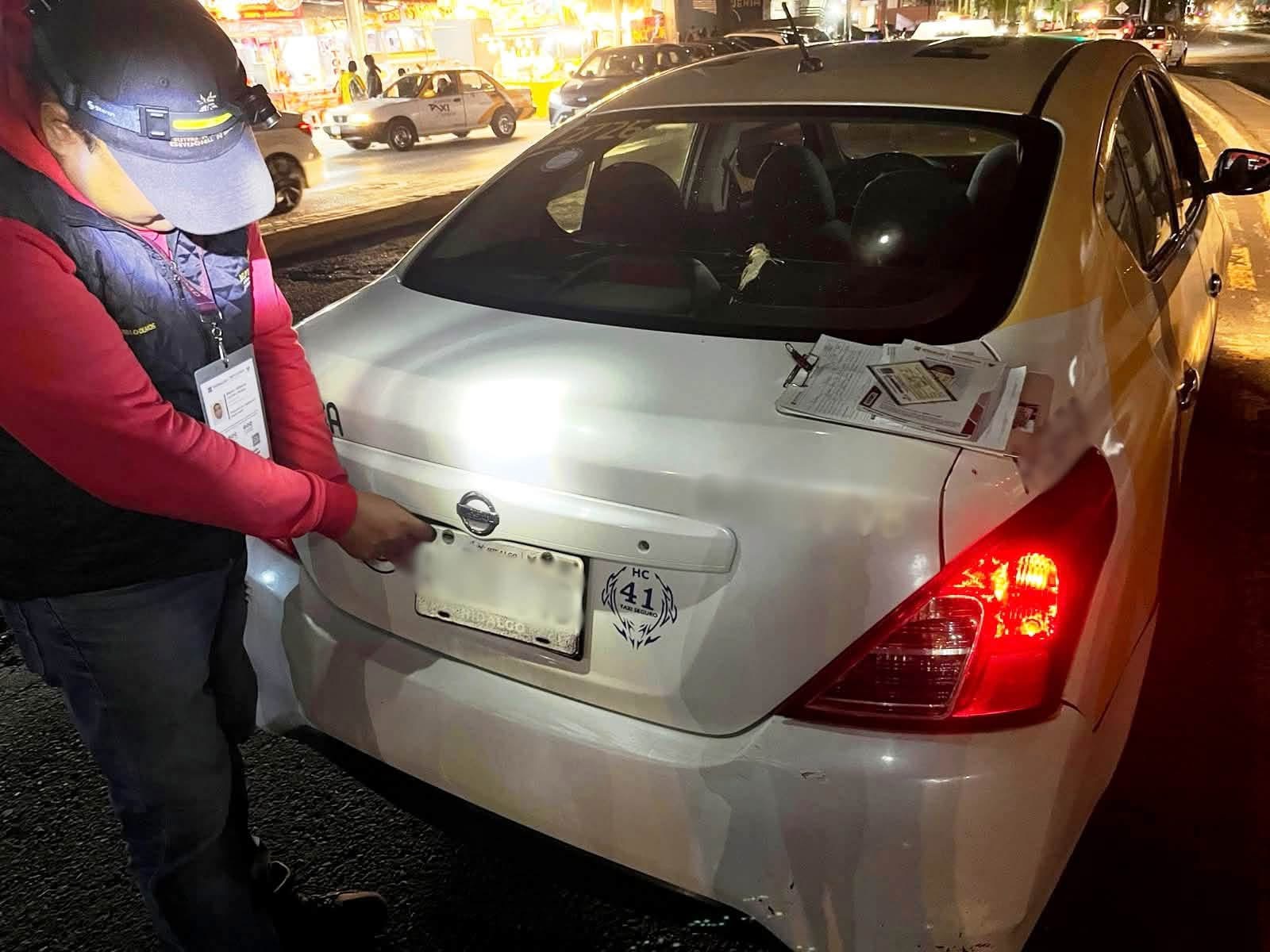 Instalan bases temporales de taxis por la Feria de Pachuca 2026