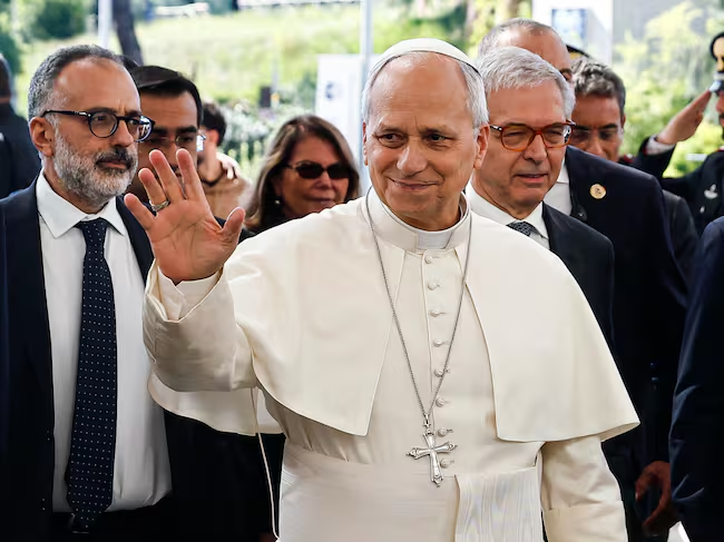 Vaticano confirma cáncer de pulmón en el Papa León XIV; fue operado con éxito.