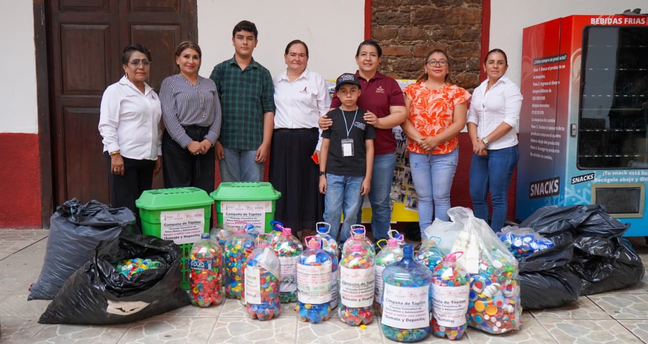 Niños y adolescentes de Huejutla apoyan a pacientes con cáncer